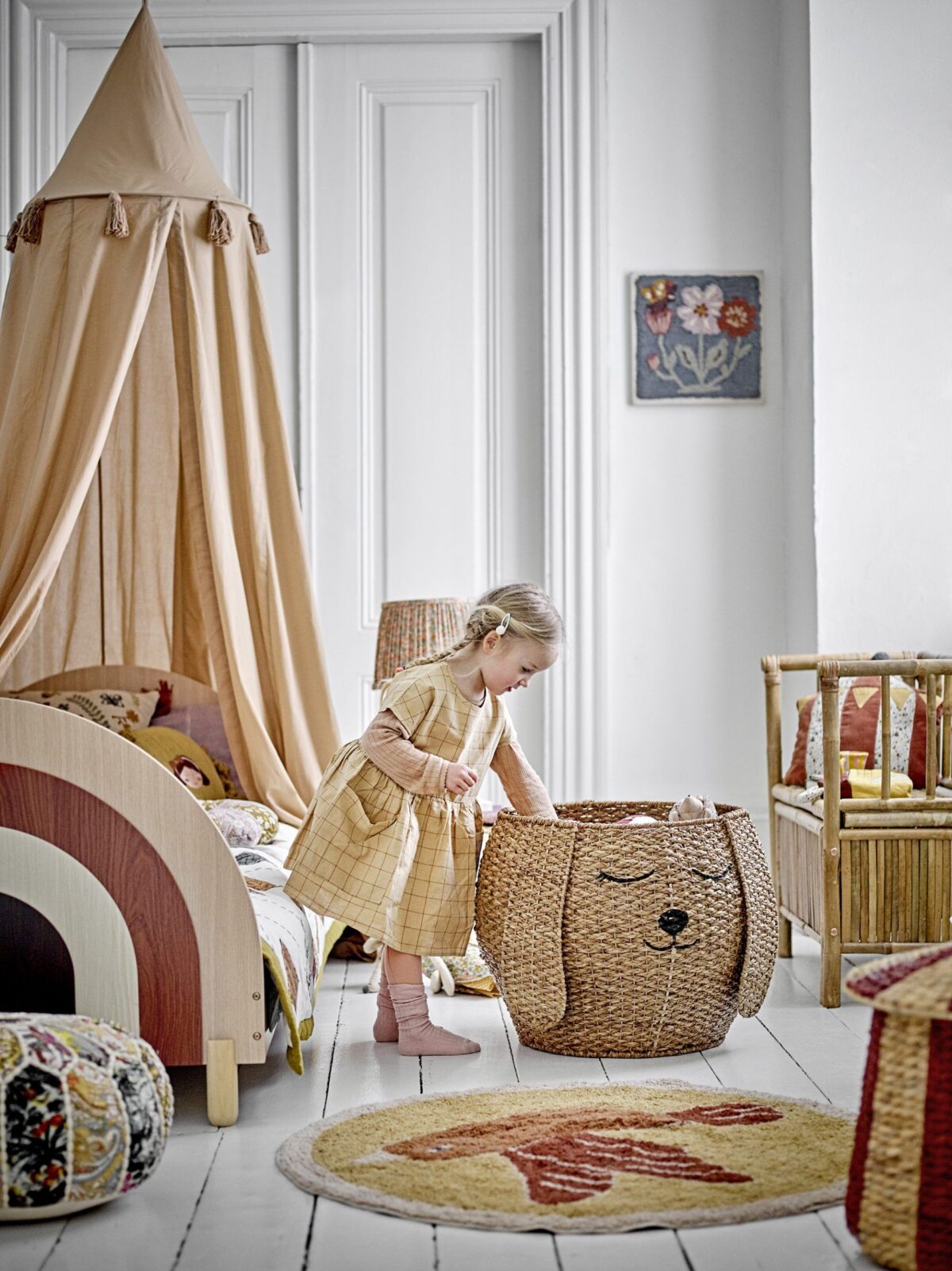 dekoracje i dodatki do pokoju dziecięcego petit deko do pokoju dziecka baldachim kosze na zabawki